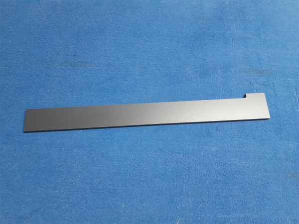 Kompaktplatten-Abschnitte, anthrazit -   VE mit 7 St. ca. 500 x 47 x 8 mm (LxBxD)