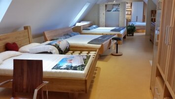 ... von Ausstellungsstücken, Rückläufern und Fehlbestellungen